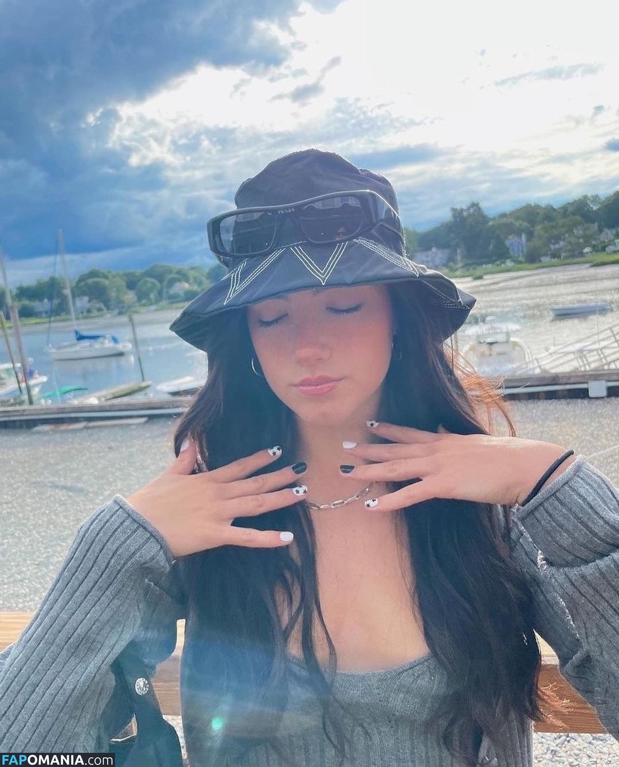 Charli D'Amelio / Charli Damelio / charlidamelio / charliesdamelio Nago OnlyFans  Przeciekłe zdjęcie #59