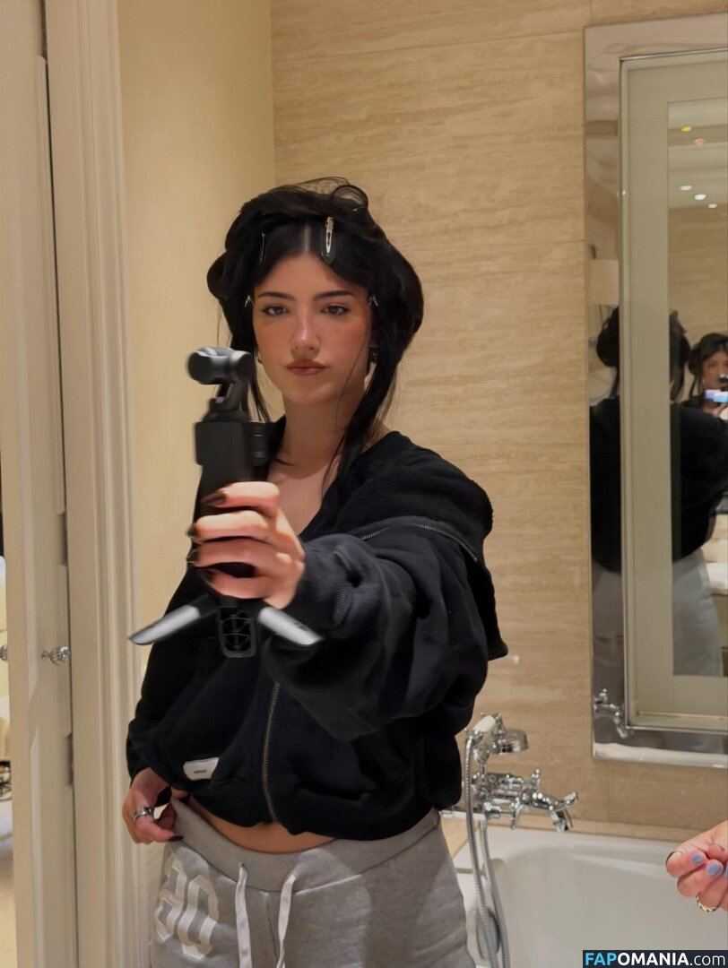 Charli D'Amelio / Charli Damelio / charlidamelio / charliesdamelio Nago OnlyFans  Przeciekłe zdjęcie #1612