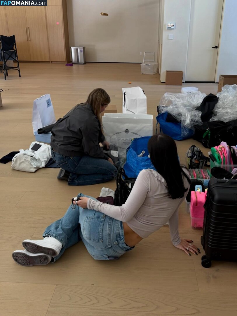 Charli D'Amelio / Charli Damelio / charlidamelio / charliesdamelio Nago OnlyFans  Przeciekłe zdjęcie #1614