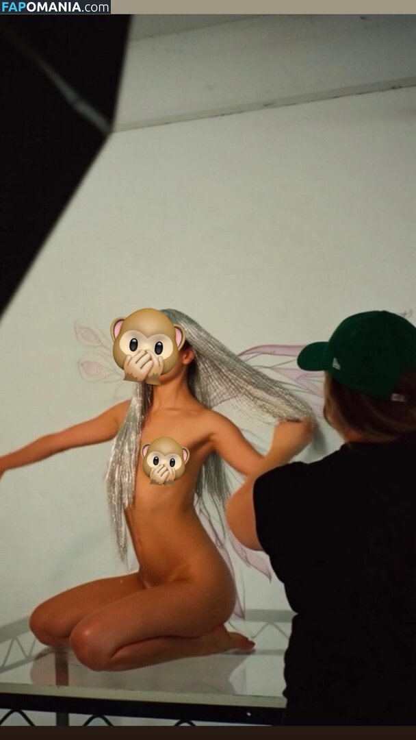 Charli D'Amelio / Charli Damelio / charlidamelio / charliesdamelio Nago OnlyFans  Przeciekłe zdjęcie #1623