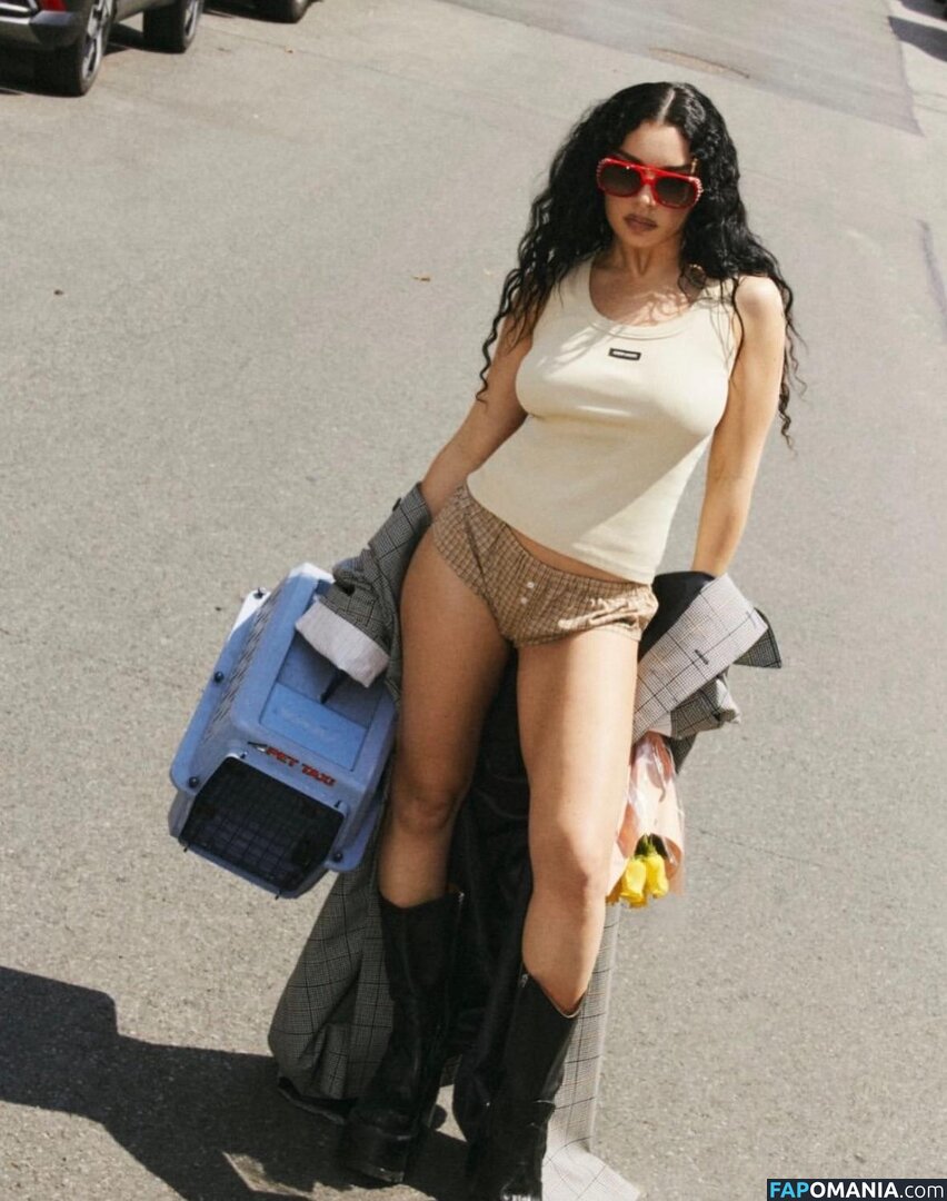 Charli XCX / charli_xcx / charlignarly / charlixcx / https: Nago OnlyFans  Przeciekłe zdjęcie #1255