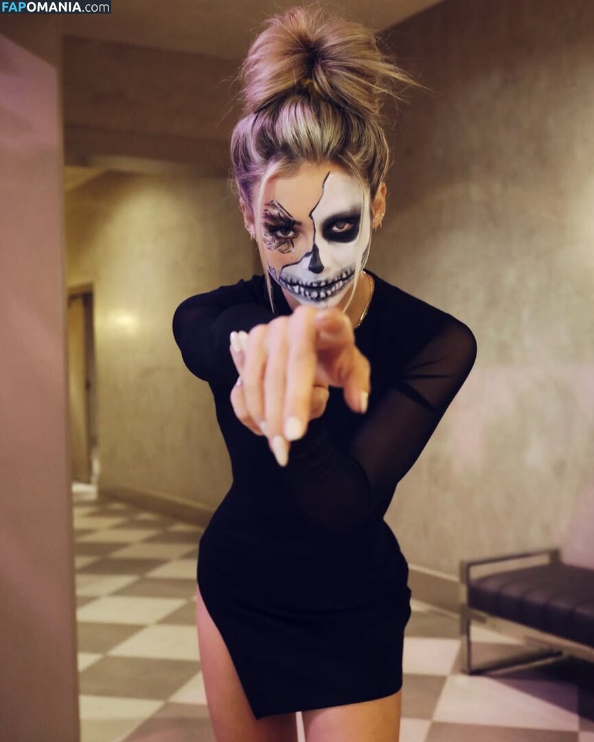 Charly Jordan Nago OnlyFans  Przeciekłe zdjęcie #2