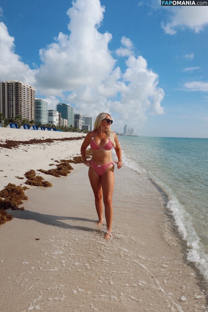 Chasity and Elli Nolan Nago OnlyFans  Przeciekłe zdjęcie #9