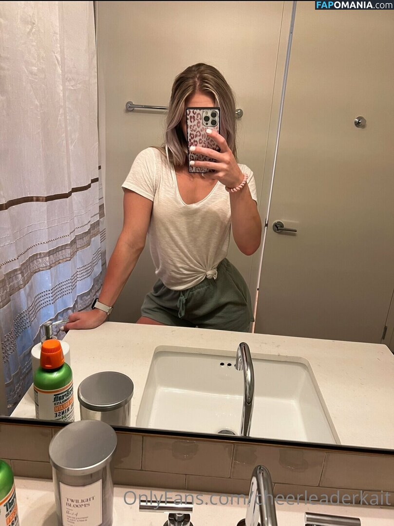 Cheerleader Kait / cheerleaderkait / cheerluvkaitlyn / fitkaitlynxoxo Nago OnlyFans  Przeciekłe zdjęcie #1565