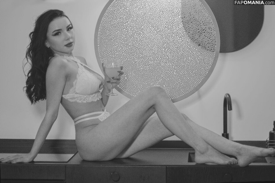 cherry_lollypop Nago OnlyFans  Przeciekłe zdjęcie #2