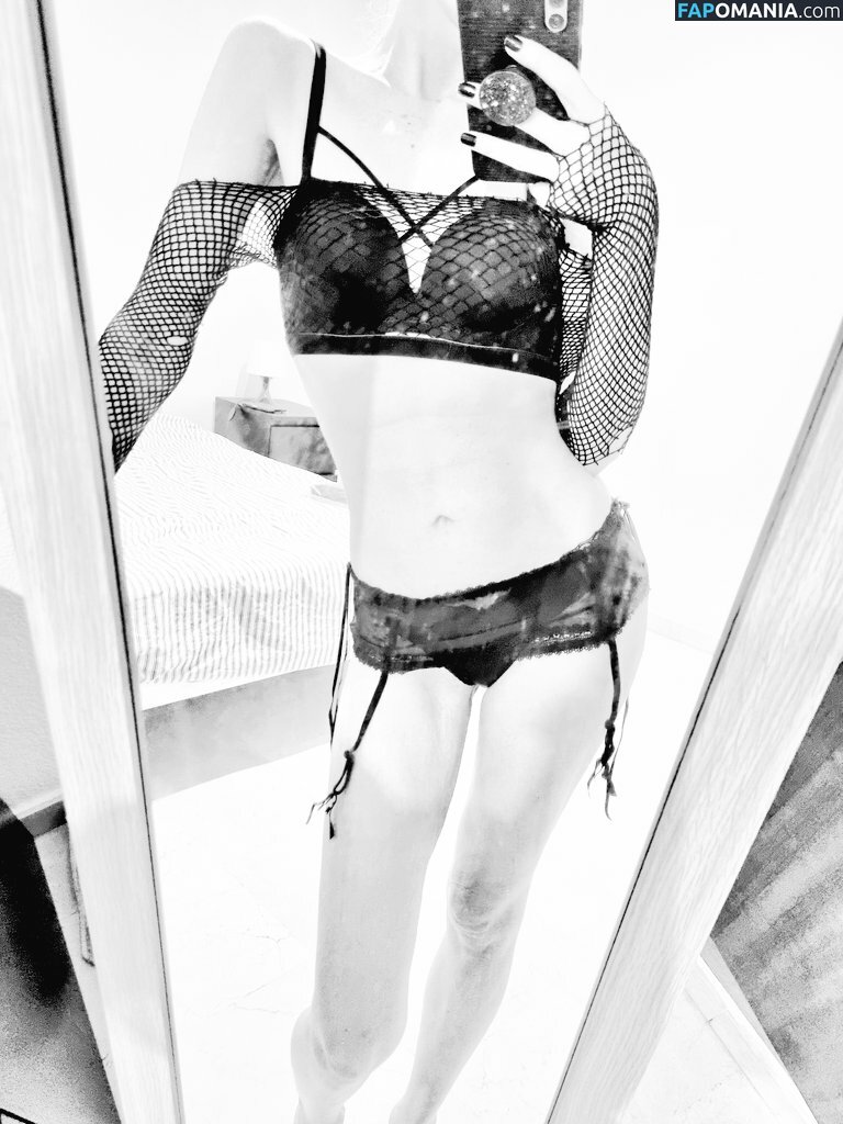 Chio Uyuni / ChioUyuni Nago OnlyFans  Przeciekłe zdjęcie #1