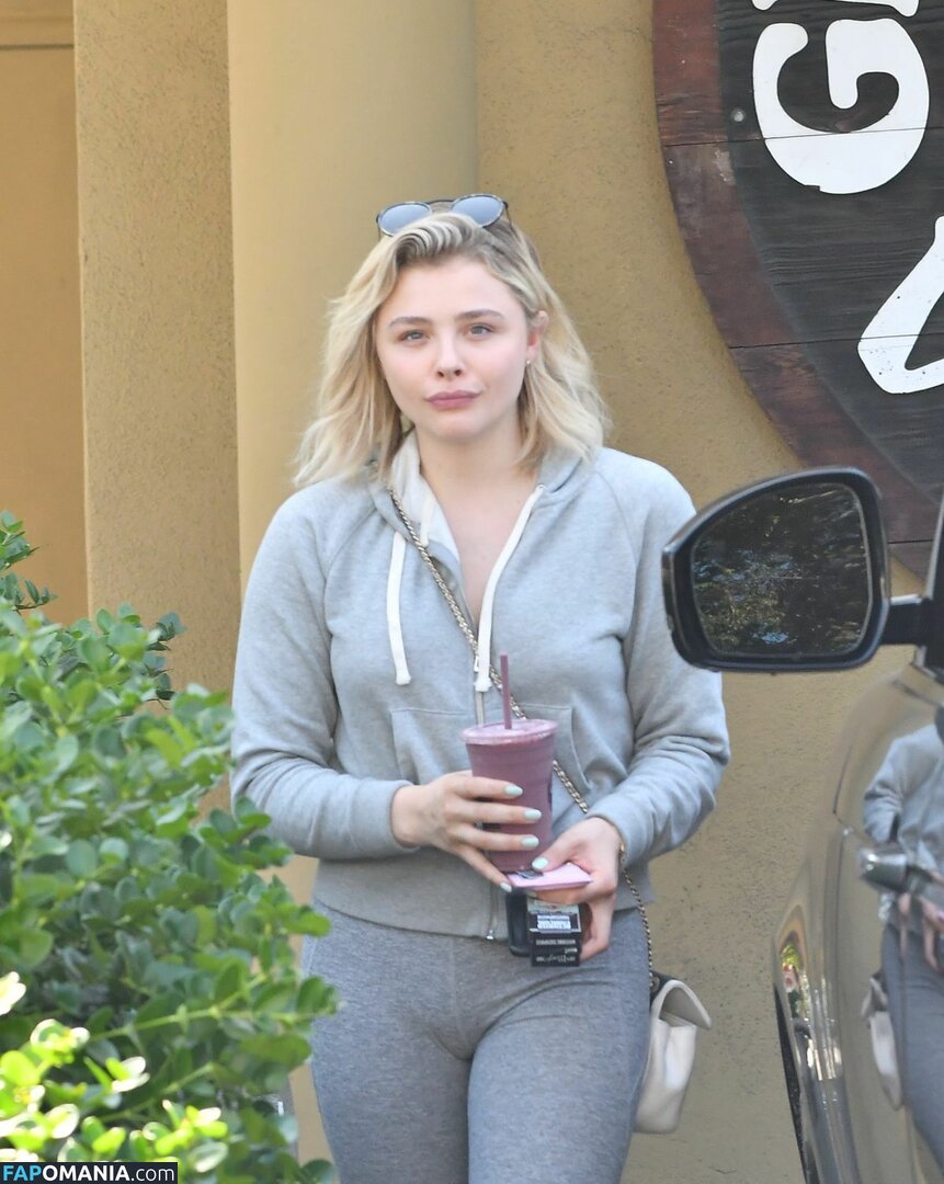 Chloë Grace Moretz / chloegmoretz / https: Nago OnlyFans  Przeciekłe zdjęcie #526