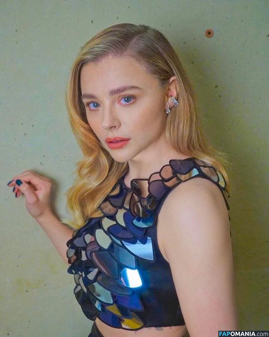 Chloë Grace Moretz / chloegmoretz / https: Nago OnlyFans  Przeciekłe zdjęcie #612