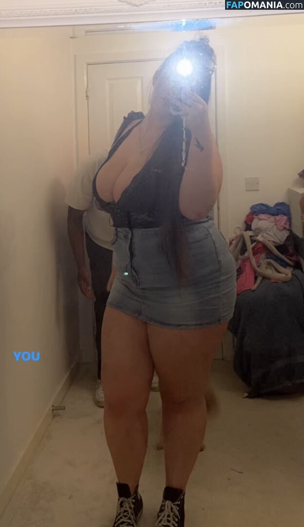 Chloe Carter / _.bigbigtoe._ Nago OnlyFans  Przeciekłe zdjęcie #1