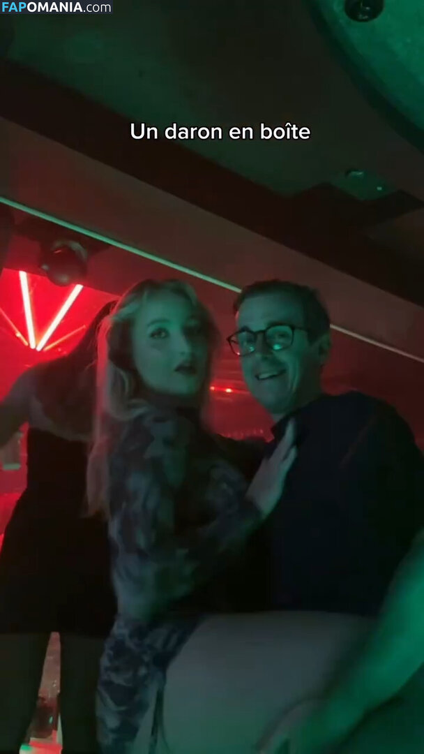 Chloe Chevalier / bdkloe_ / chevalierchloe_ Nago OnlyFans  Przeciekłe zdjęcie #3