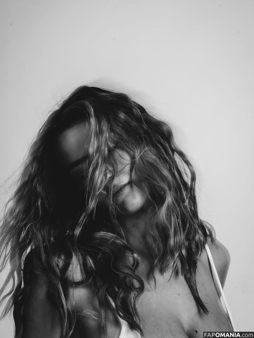 Chloe East / chloeeast Nago OnlyFans  Przeciekłe zdjęcie #2