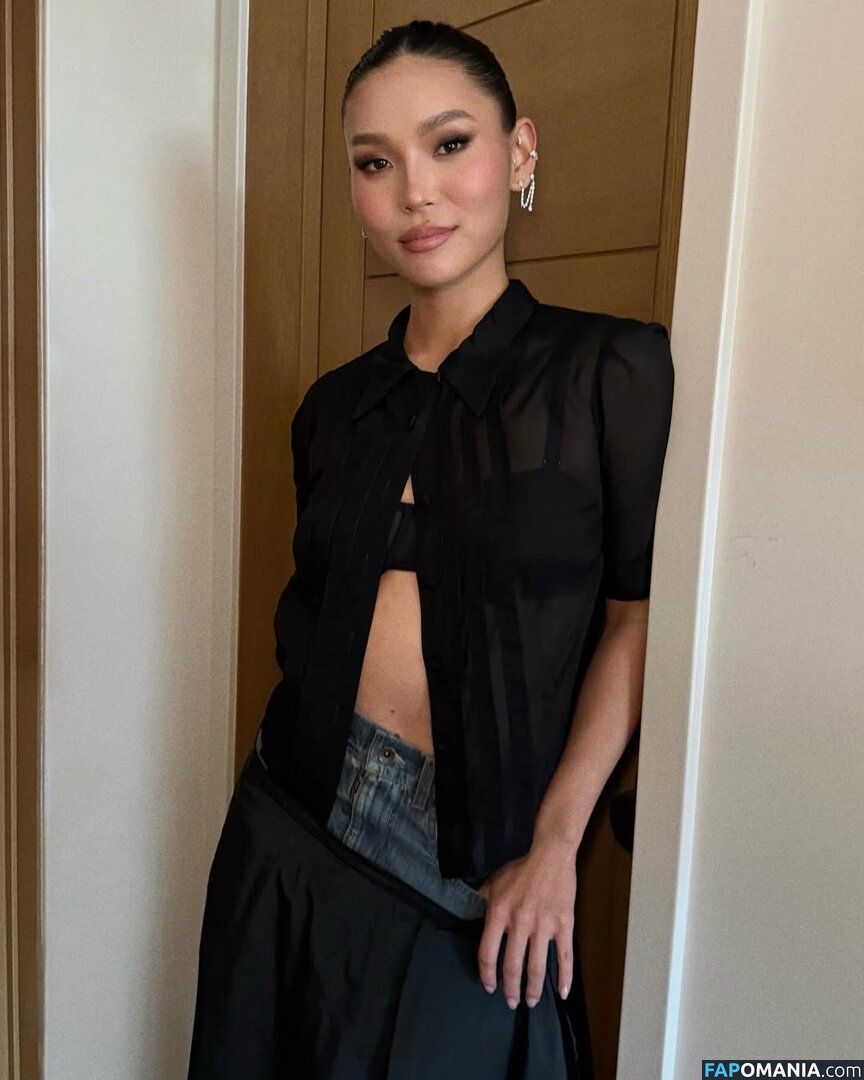 Chloe Kim / chloekim / thechloekim Nago OnlyFans  Przeciekłe zdjęcie #7