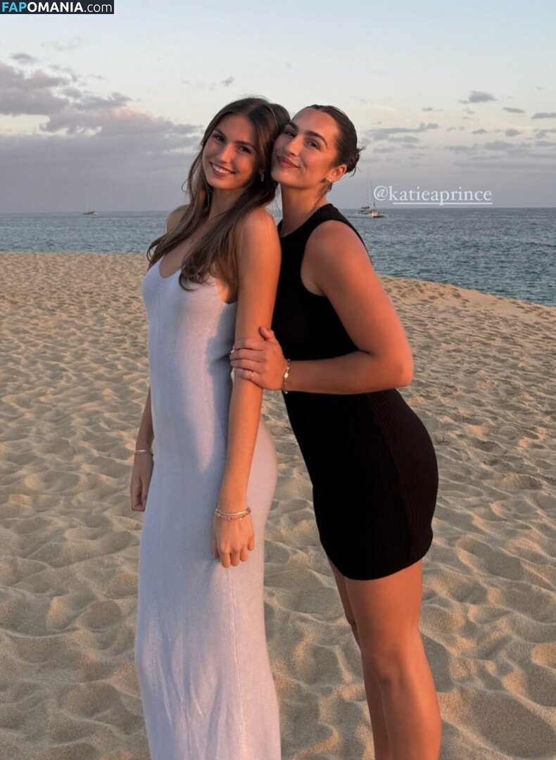 Christine Prince / christinee.prince / christineusi Nago OnlyFans  Przeciekłe zdjęcie #2