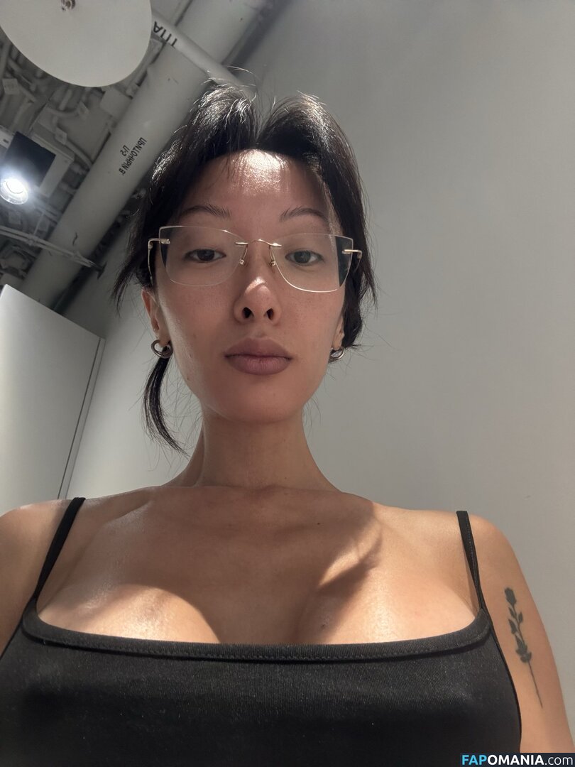 Chustfuck / https: Nago OnlyFans  Przeciekłe zdjęcie #1