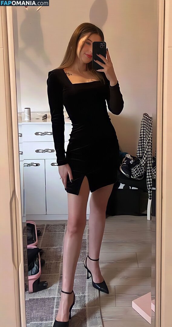 Cigdem Turk / cigdeemturk / cigdemT Nago OnlyFans  Przeciekłe zdjęcie #1