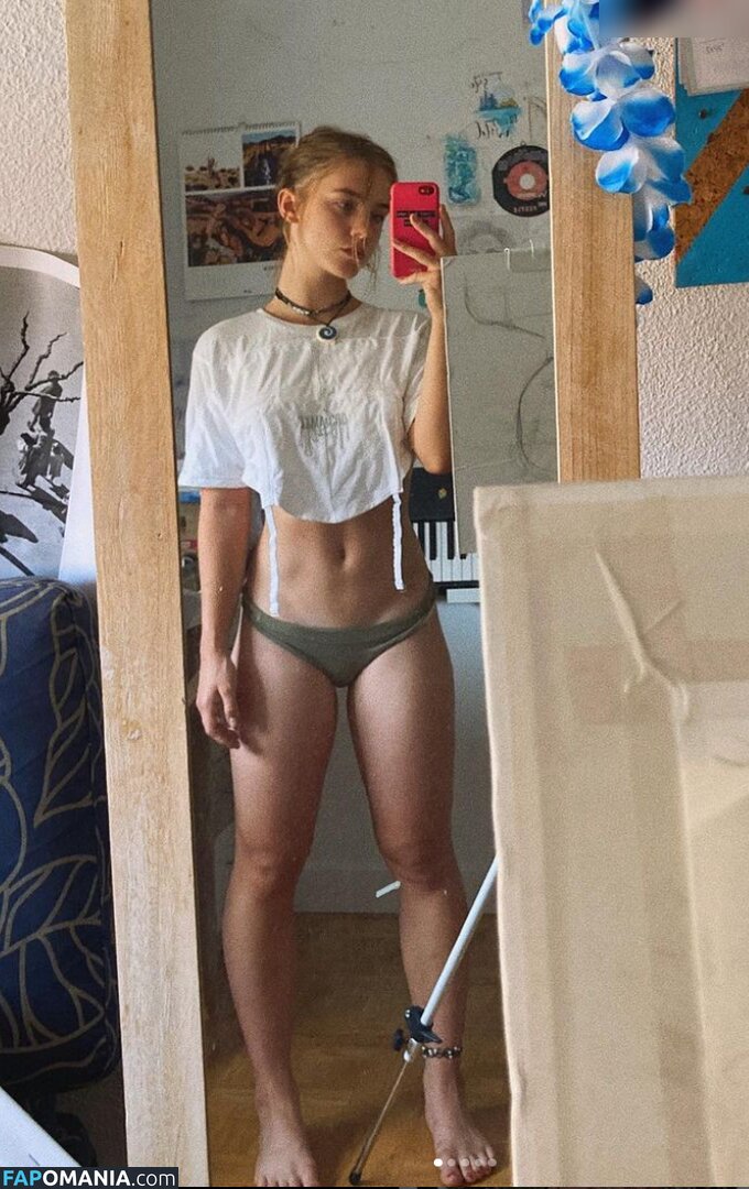Clara Galle / claaragalle Nago OnlyFans  Przeciekłe zdjęcie #142