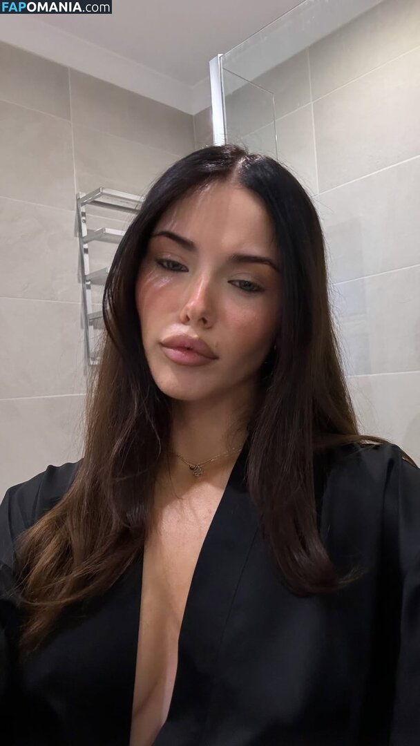 Clarissa Bea / clarissabeaa Nago OnlyFans  Przeciekłe zdjęcie #1