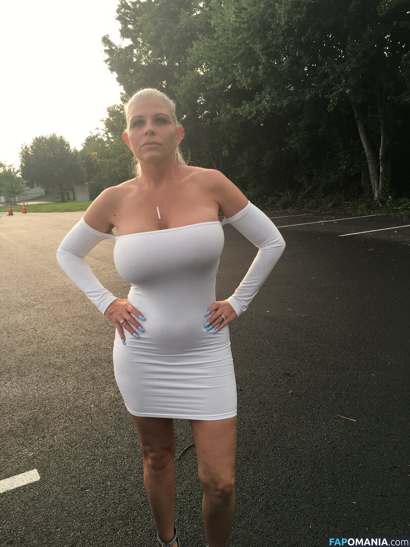 Claudette Monroe / MissMonroeXO / missmonroe Nago OnlyFans  Przeciekłe zdjęcie #5