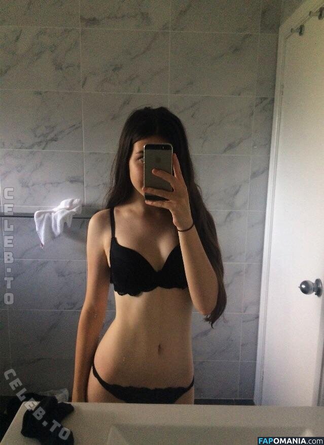 Claudiamari / claudiamariinae / claumarii Nago OnlyFans  Przeciekłe zdjęcie #6
