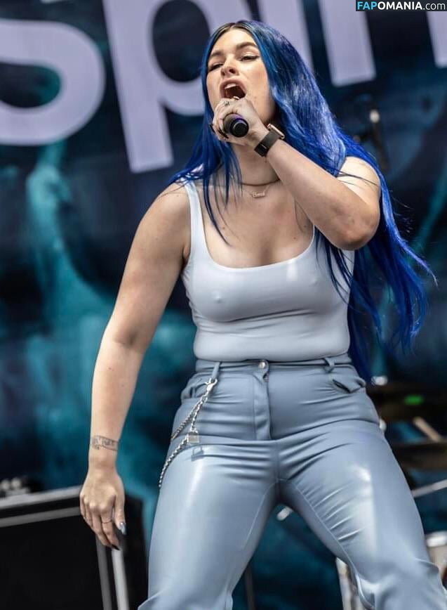 Courtney Laplante / Spiritbox Singer / courtneylaplante Nago OnlyFans  Przeciekłe zdjęcie #25