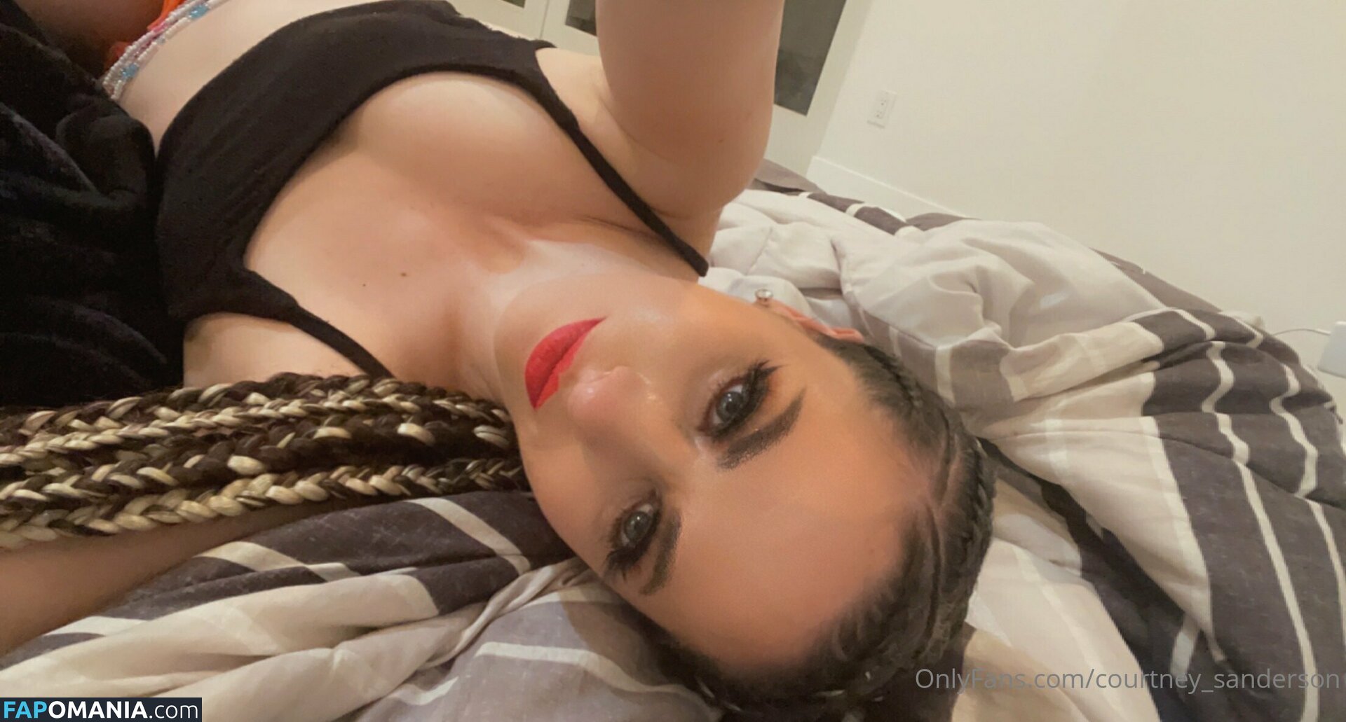 courtney_sanderson / iamcourtneysanderson Nago OnlyFans  Przeciekłe zdjęcie #9