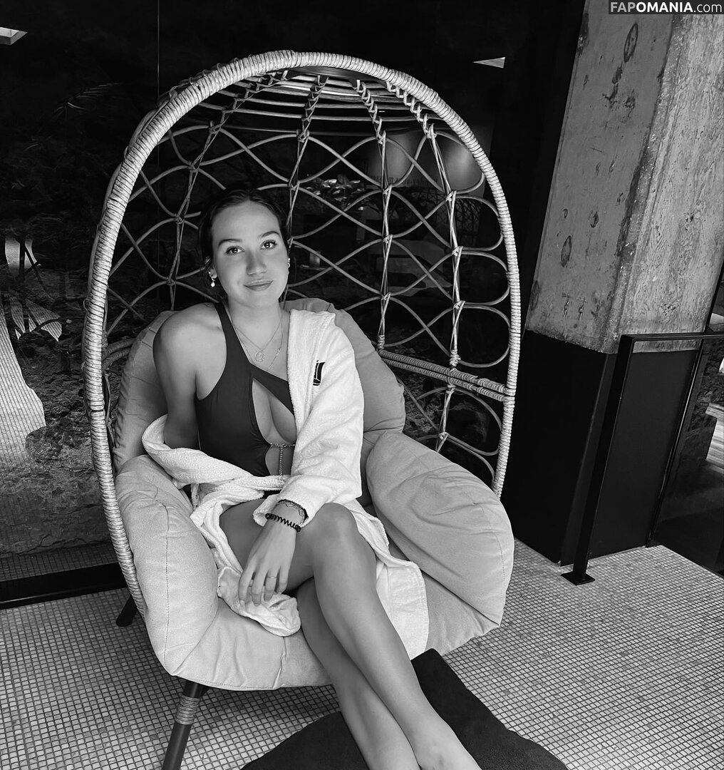 Courtney Sarault / court_sarault / courtsarault / https: Nago OnlyFans  Przeciekłe zdjęcie #19