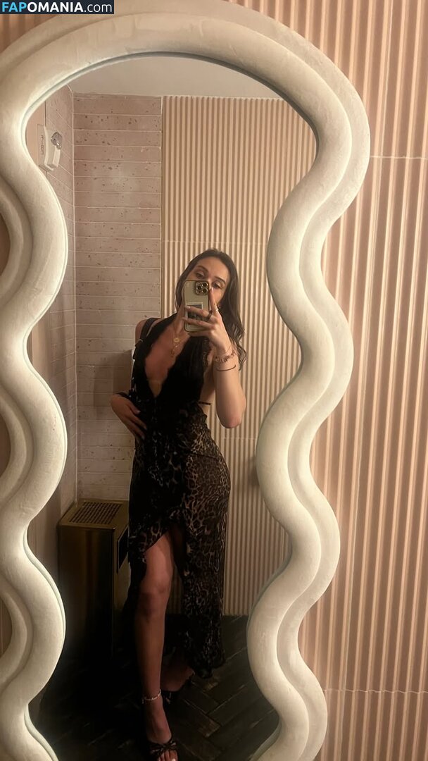 Courtney Sarault / court_sarault / courtsarault / https: Nago OnlyFans  Przeciekłe zdjęcie #33