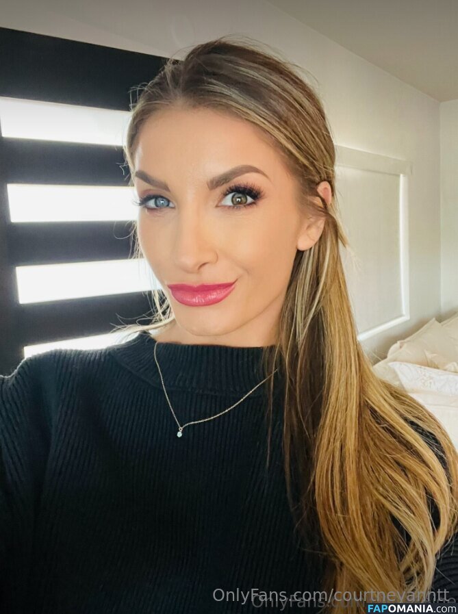 courtneyanntt / texasthighs Nago OnlyFans  Przeciekłe zdjęcie #7