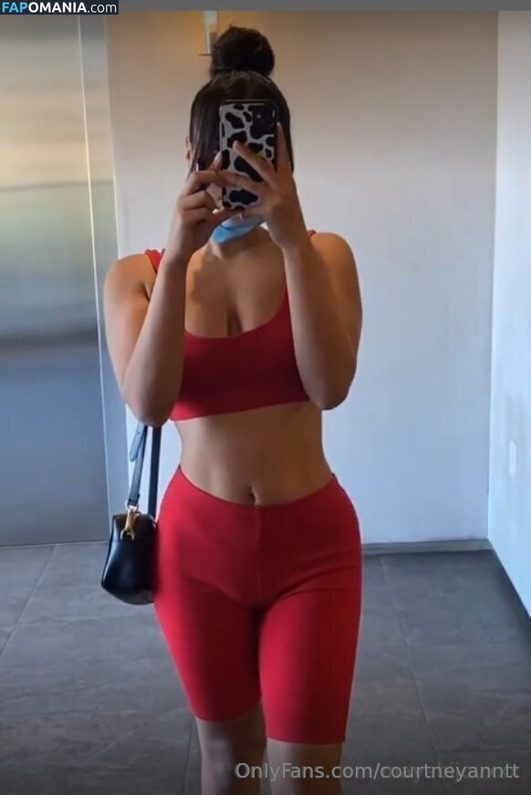 courtneyanntt / texasthighs Nago OnlyFans  Przeciekłe zdjęcie #14