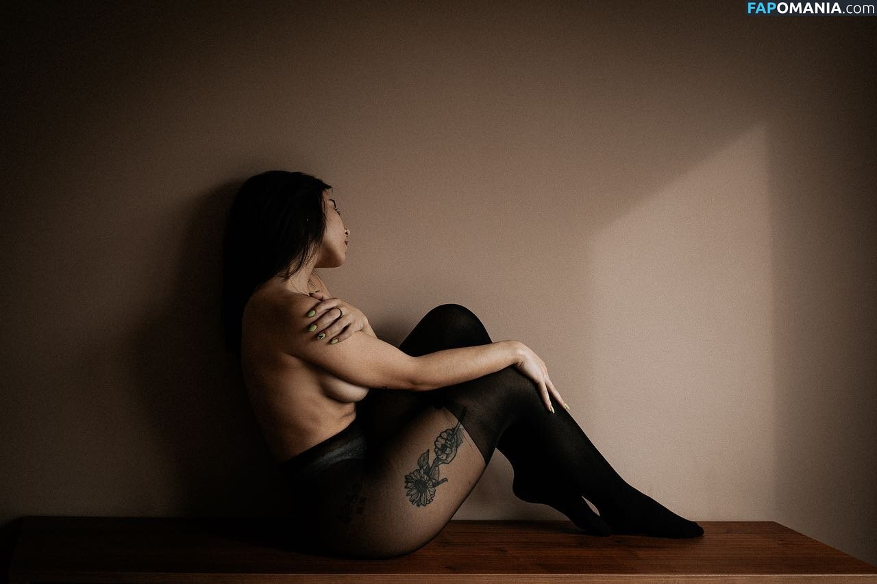 crismaia97 / maiaserena / user Nago OnlyFans  Przeciekłe zdjęcie #9