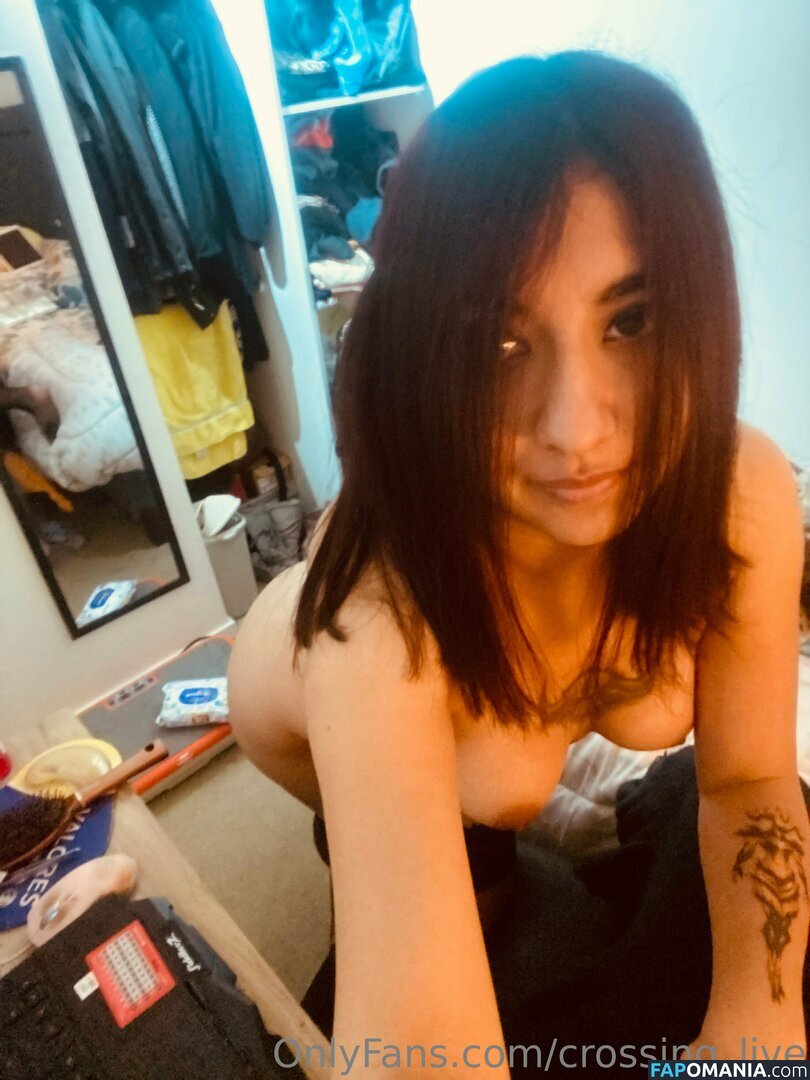 crossing_live Nago OnlyFans  Przeciekłe zdjęcie #1