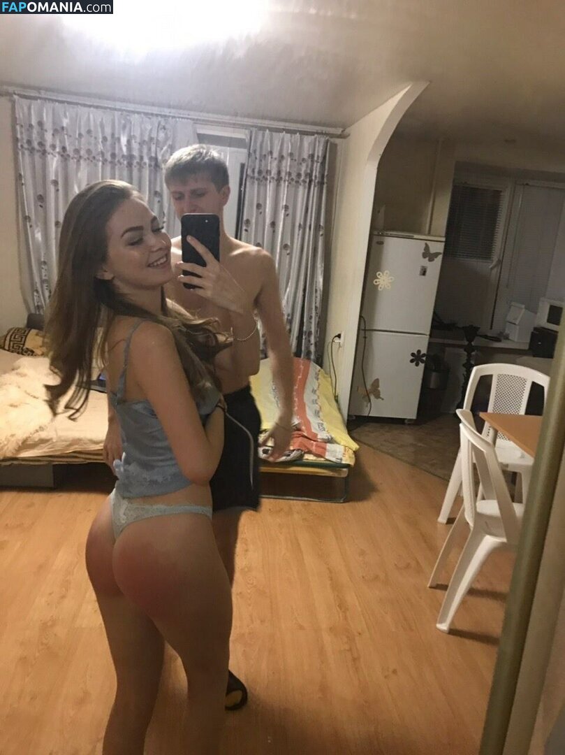Crystallandysh Nago OnlyFans  Przeciekłe zdjęcie #9