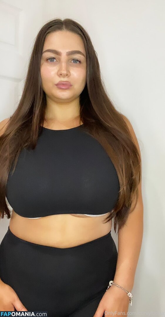 curvylucina / lucialucina Nago OnlyFans  Przeciekłe zdjęcie #14