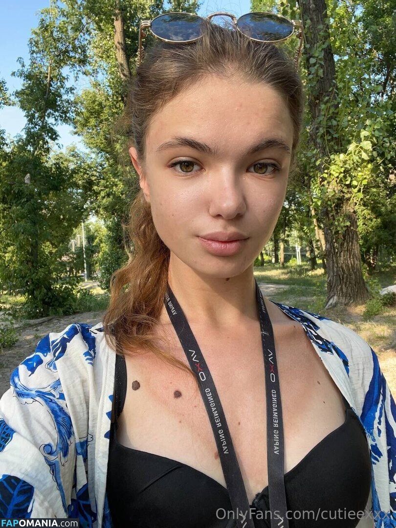 cutieexxx / lil_cutieexx Nago OnlyFans  Przeciekłe zdjęcie #4