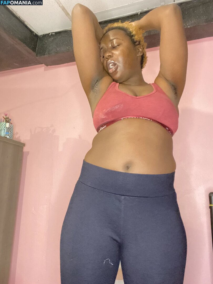 CutieLils Nago OnlyFans  Przeciekłe zdjęcie #5