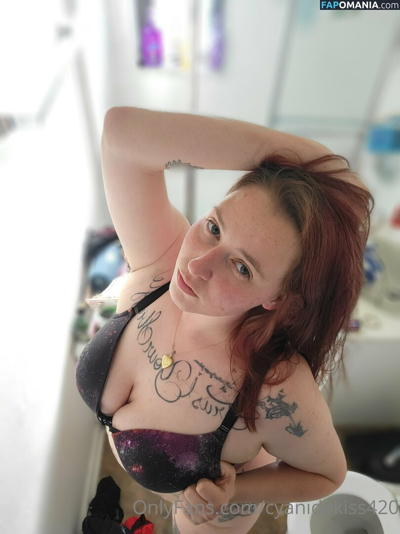 cyanidekiss420 / samanthaxcyanide Nago OnlyFans  Przeciekłe zdjęcie #29