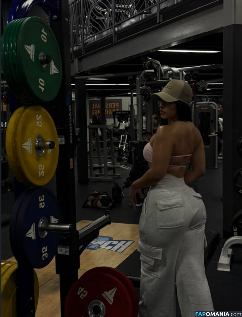 cynthiia.xx / cynthiia_xv Nago OnlyFans  Przeciekłe zdjęcie #2