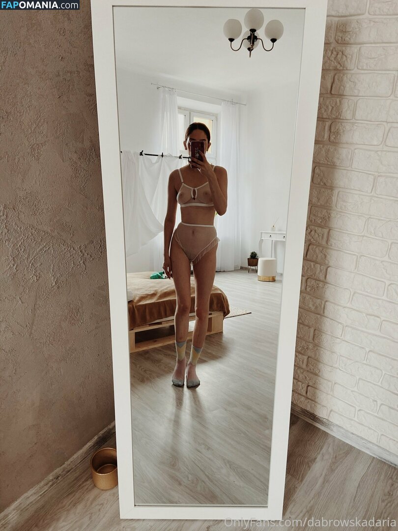 Dabrowska Daria / Dabrowskadaria / dabrowskadaria_ Nago OnlyFans  Przeciekłe zdjęcie #5