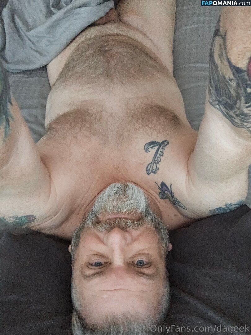 dageek / lifeofdageek Nago OnlyFans  Przeciekłe zdjęcie #6