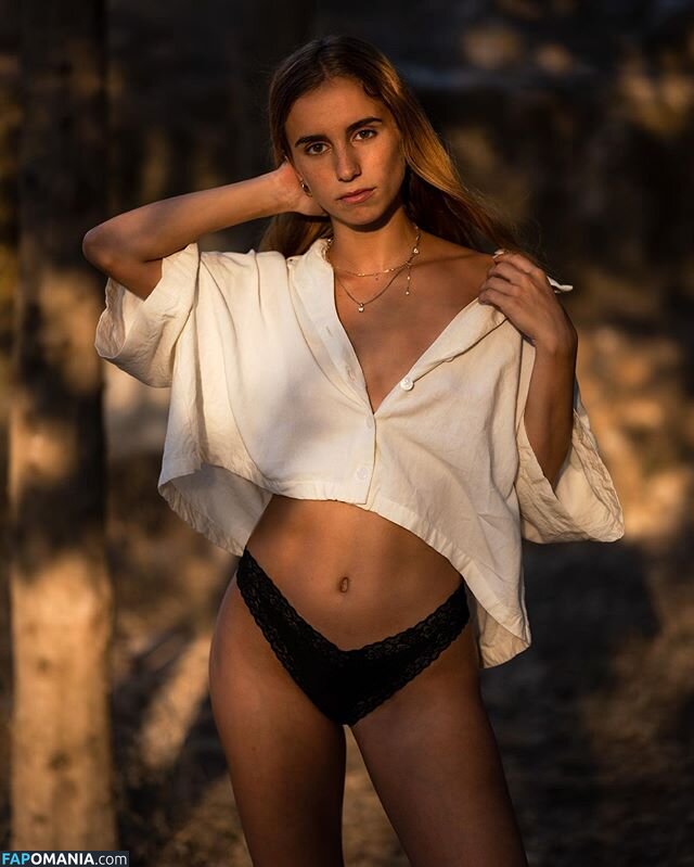 Daniela Karli Nago OnlyFans  Przeciekłe zdjęcie #1