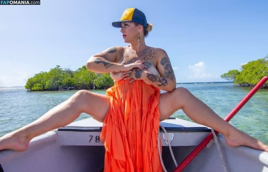 Danielle Colby Nago Przeciekłe zdjęcie #88