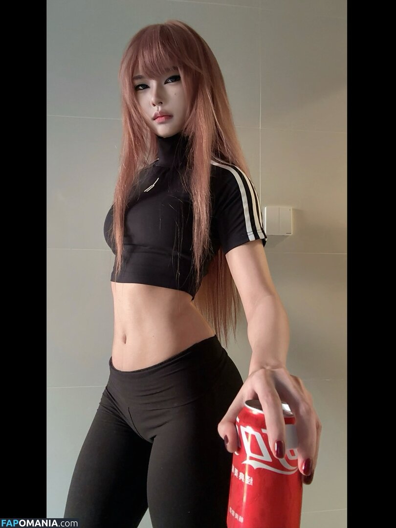 Daturakisses / Sacha Wang Nago OnlyFans  Przeciekłe zdjęcie #2