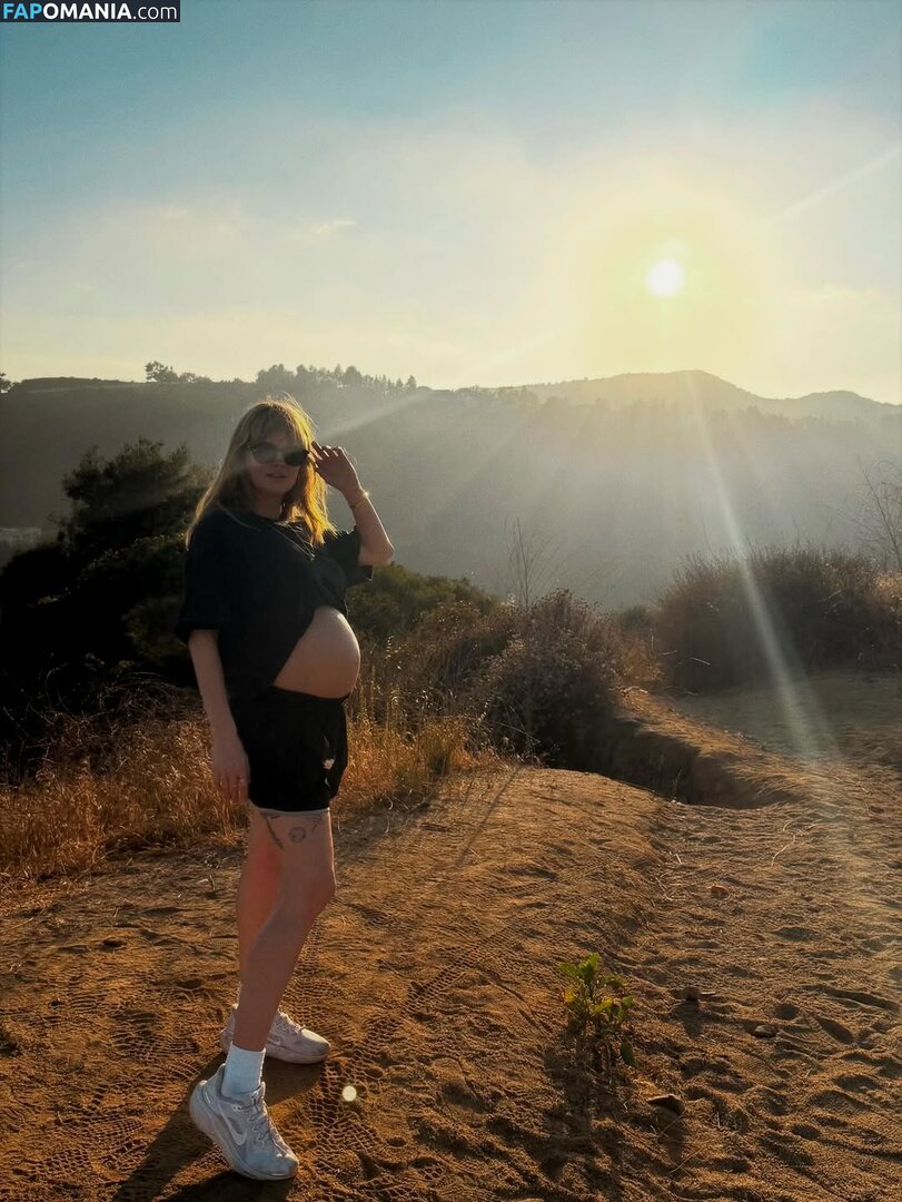 Debby Ryan / debbyryan Nago OnlyFans  Przeciekłe zdjęcie #14