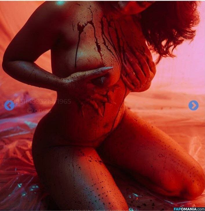 Debochan / __d.e.b.o.__ / deboramoon Nago OnlyFans  Przeciekłe zdjęcie #2