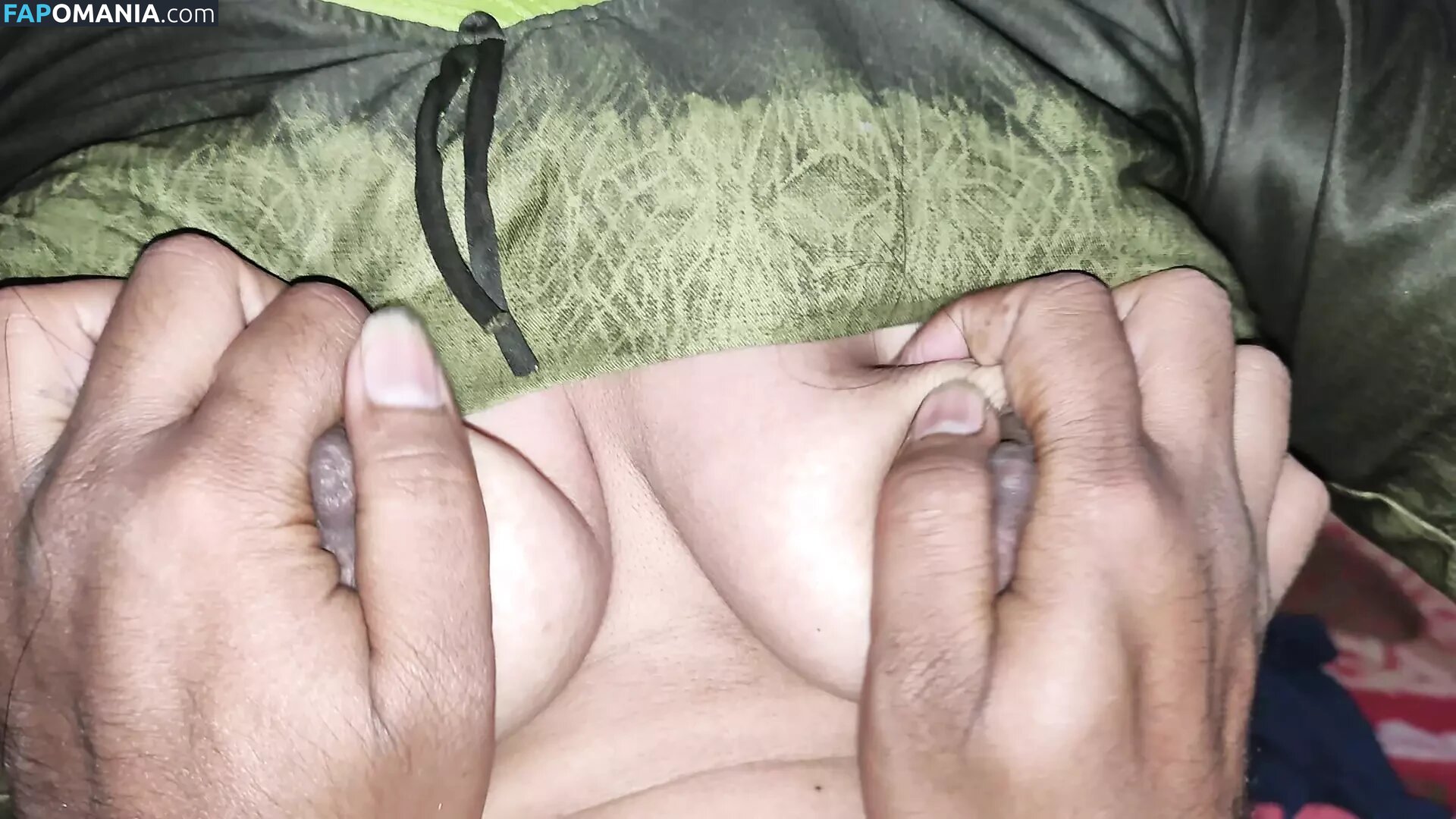 Demet Ozdemir / demetozdemir Nago OnlyFans  Przeciekłe zdjęcie #2