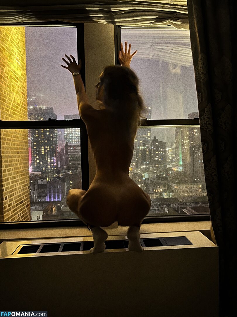 Demi Brouty Nago OnlyFans  Przeciekłe zdjęcie #2