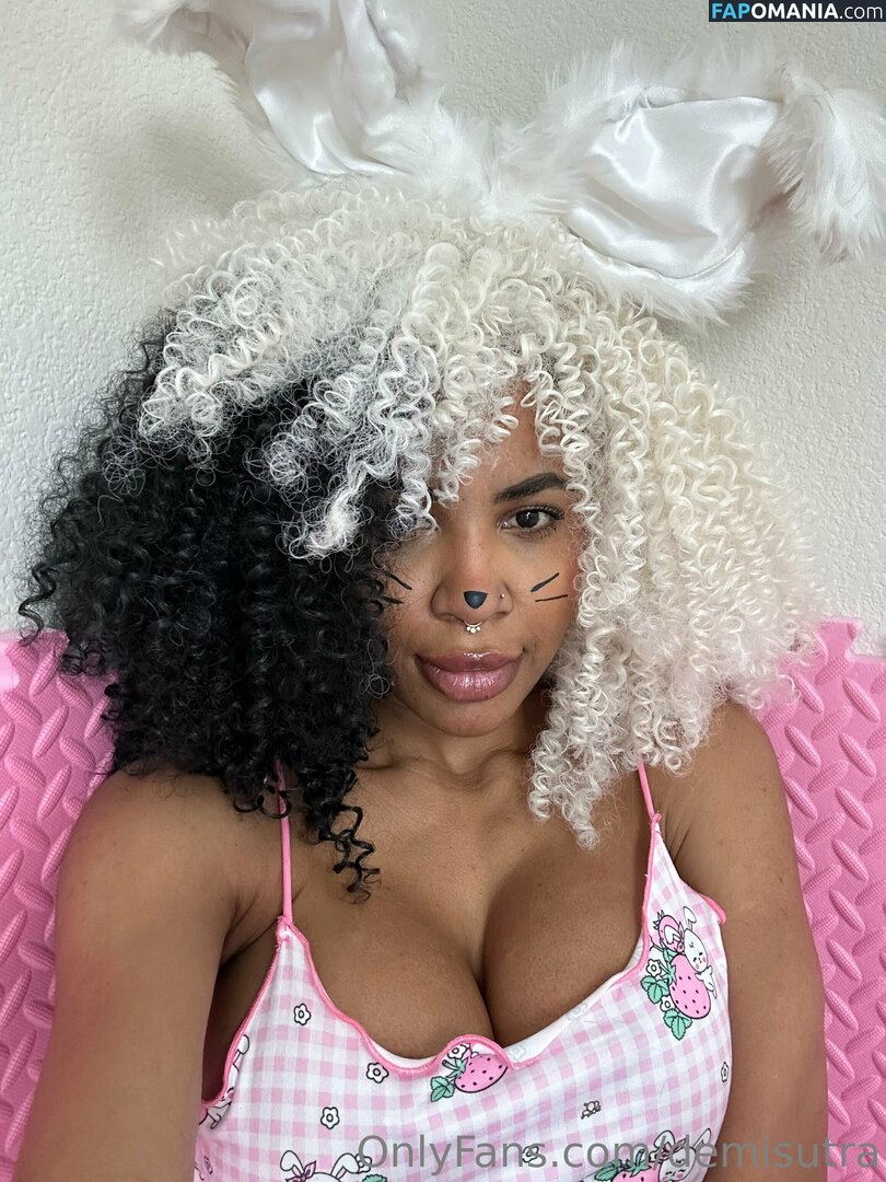 Demi Sutra / DemiSutra Nago OnlyFans  Przeciekłe zdjęcie #244