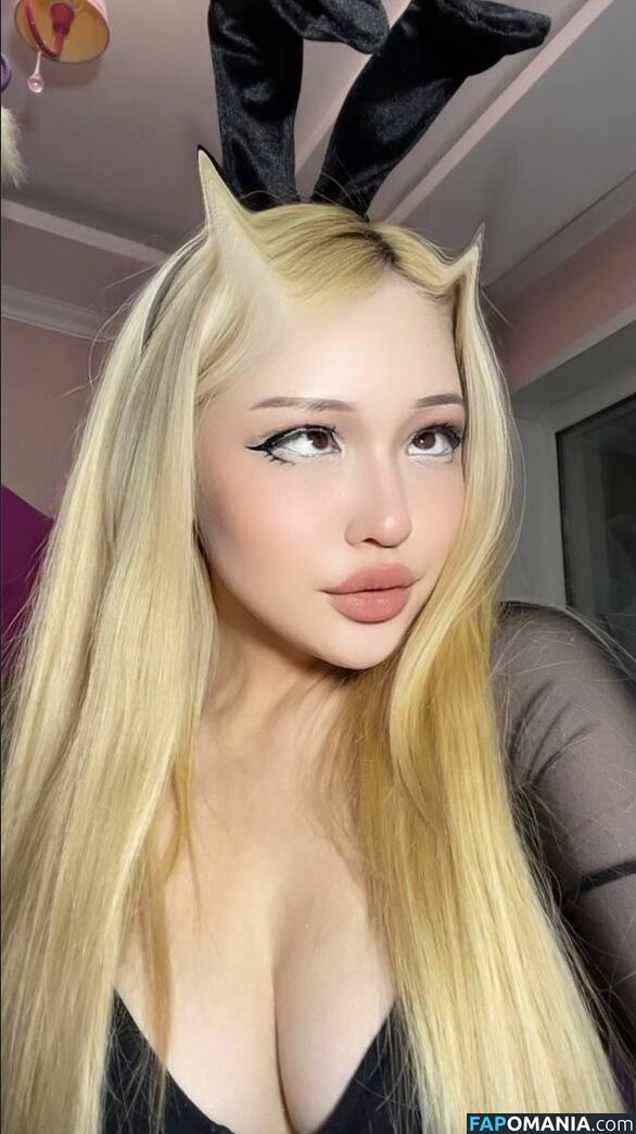 daenerystargaryenqueen / didaenerys Nago OnlyFans  Przeciekłe zdjęcie #7