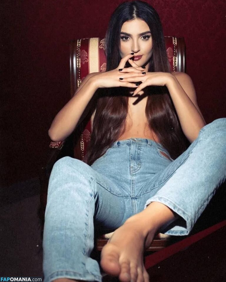 Dina Saeva / senoritasaeva Nago OnlyFans  Przeciekłe zdjęcie #3