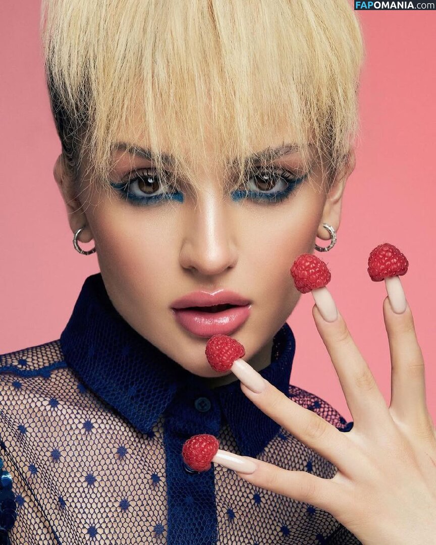 Dina Saeva / senoritasaeva Nago OnlyFans  Przeciekłe zdjęcie #36